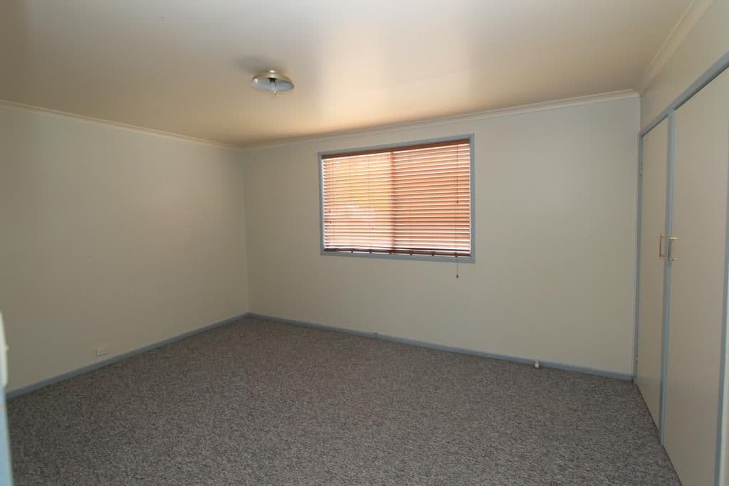 112 Petrie Street, TENTERFIELD NSW 2372, Tenterfield - Thumbnail 5