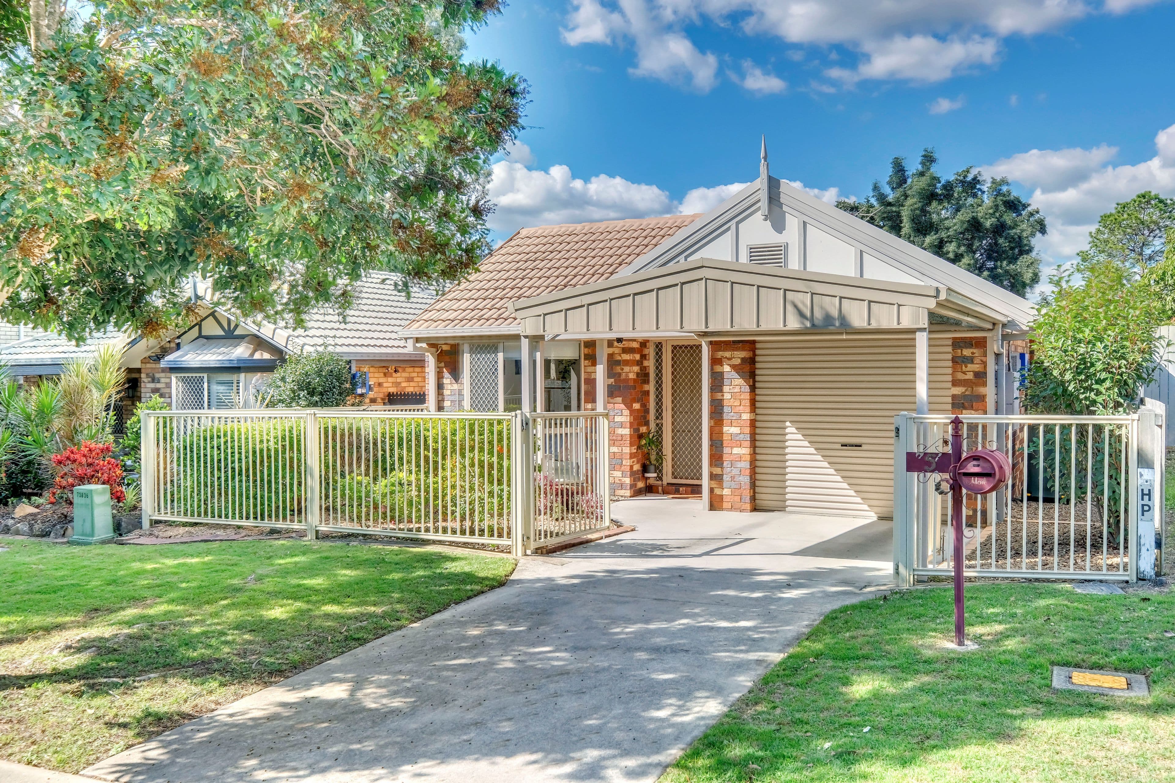 5 Minker Place, Forest Lake QLD 4078, Forest Lake - Thumbnail 2