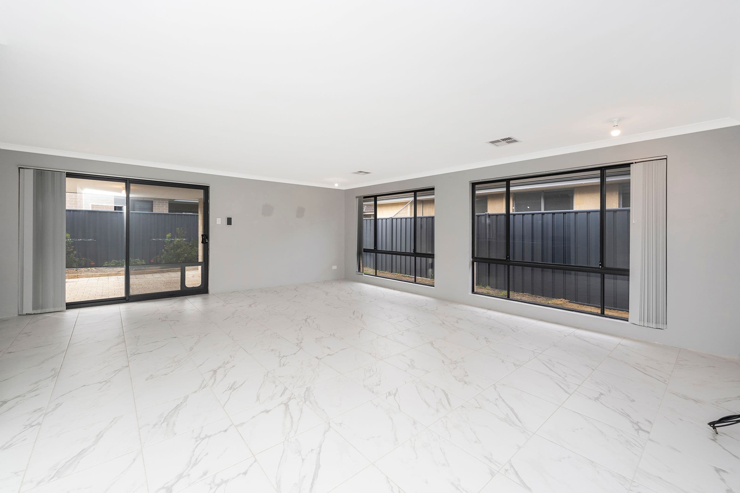33 Kogarah Street, Baldivis WA 6171, Baldivis - Thumbnail 3