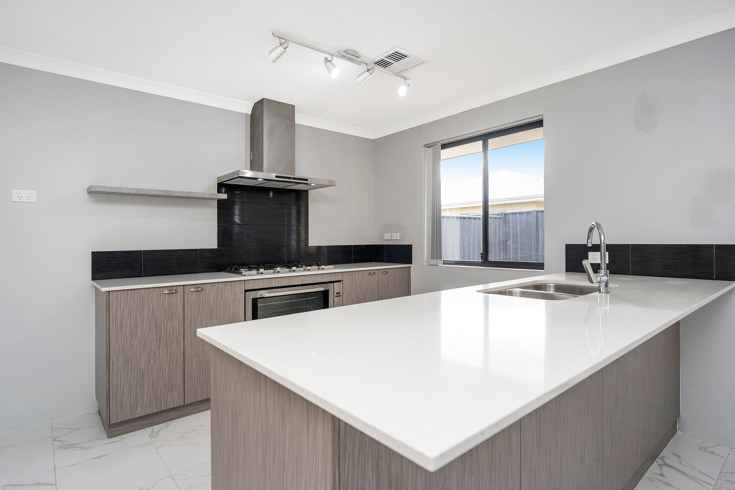 33 Kogarah Street, Baldivis WA 6171, Baldivis - Thumbnail 6