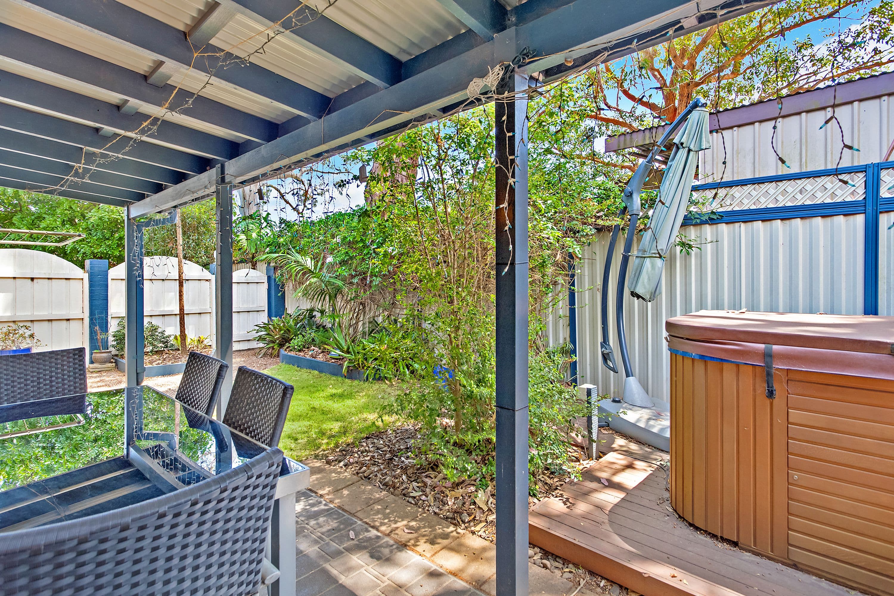 11 Fran Avenue, Berkeley Vale - Thumbnail 2