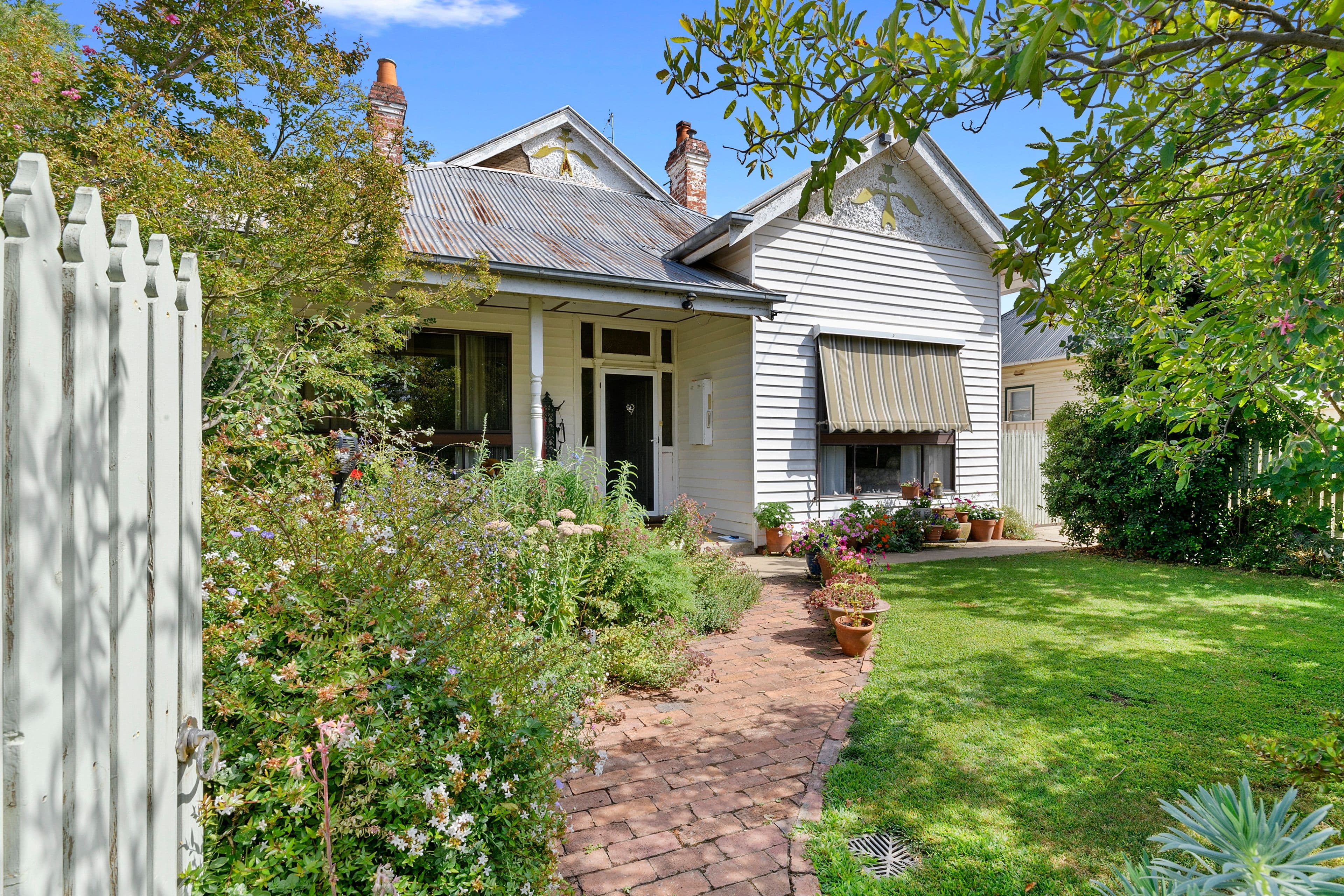34 Cecil Street, Benalla VIC 3672, Benalla - Image 1