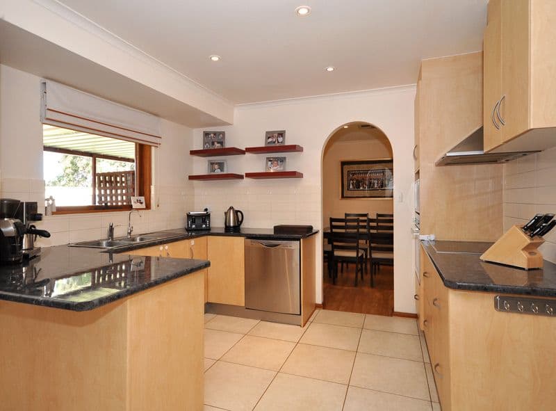 17 Emerald Street, FLAGSTAFF HILL SA 5159, Flagstaff Hill - Thumbnail 3