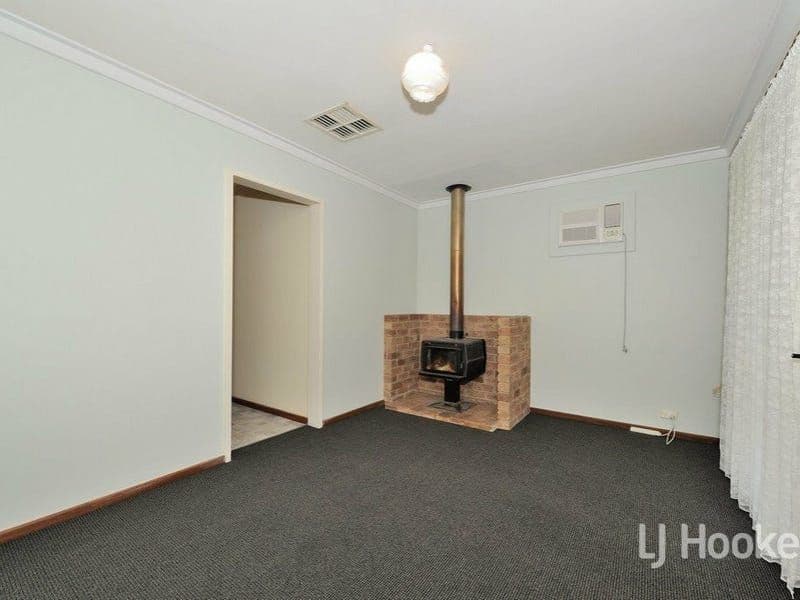 55 Blackadder Road, Swan View WA 6056, Swan View - Thumbnail 6