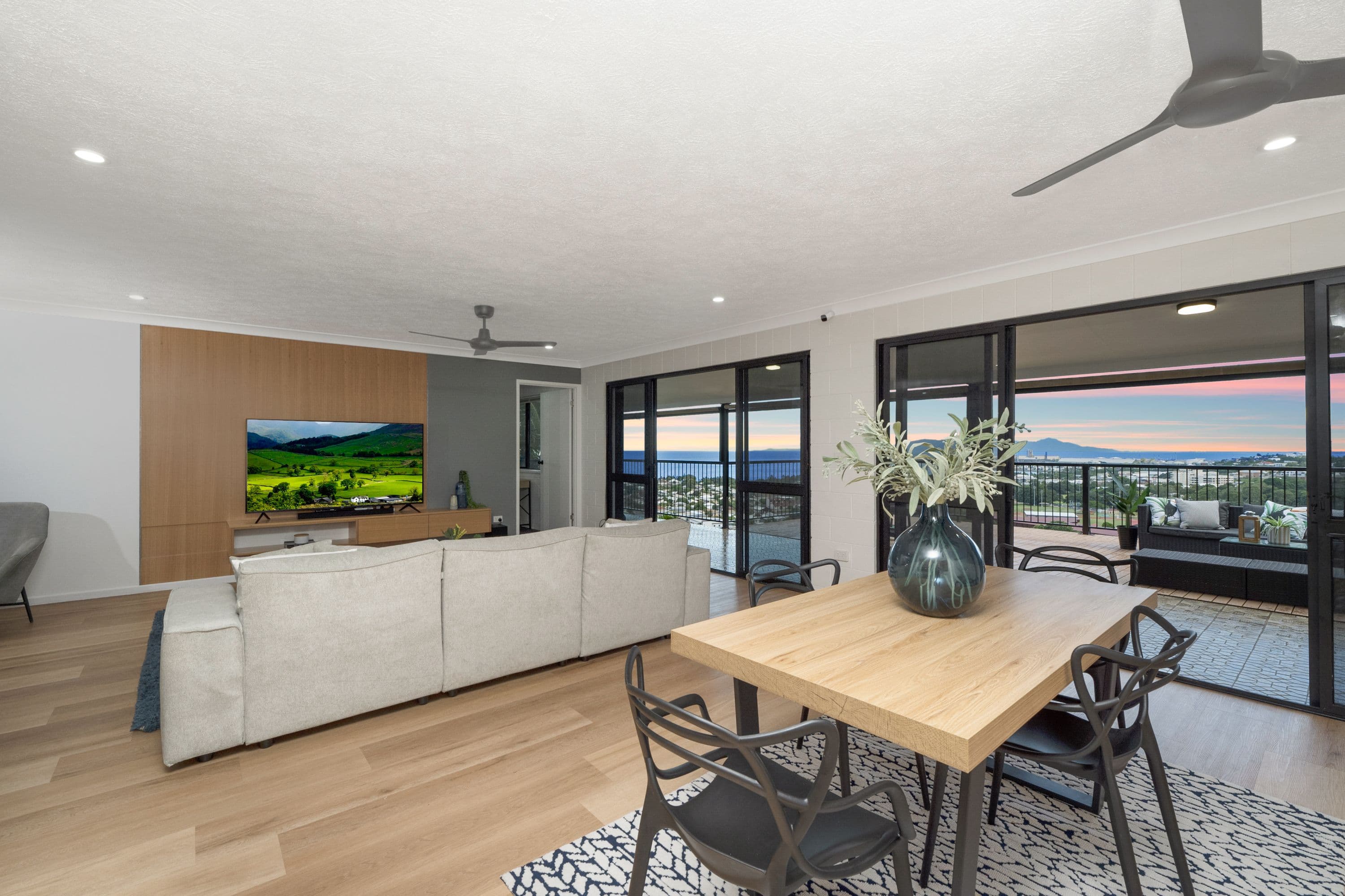 10 Balmoral Drive, Castle Hill QLD 4810, Castle Hill - Thumbnail 7