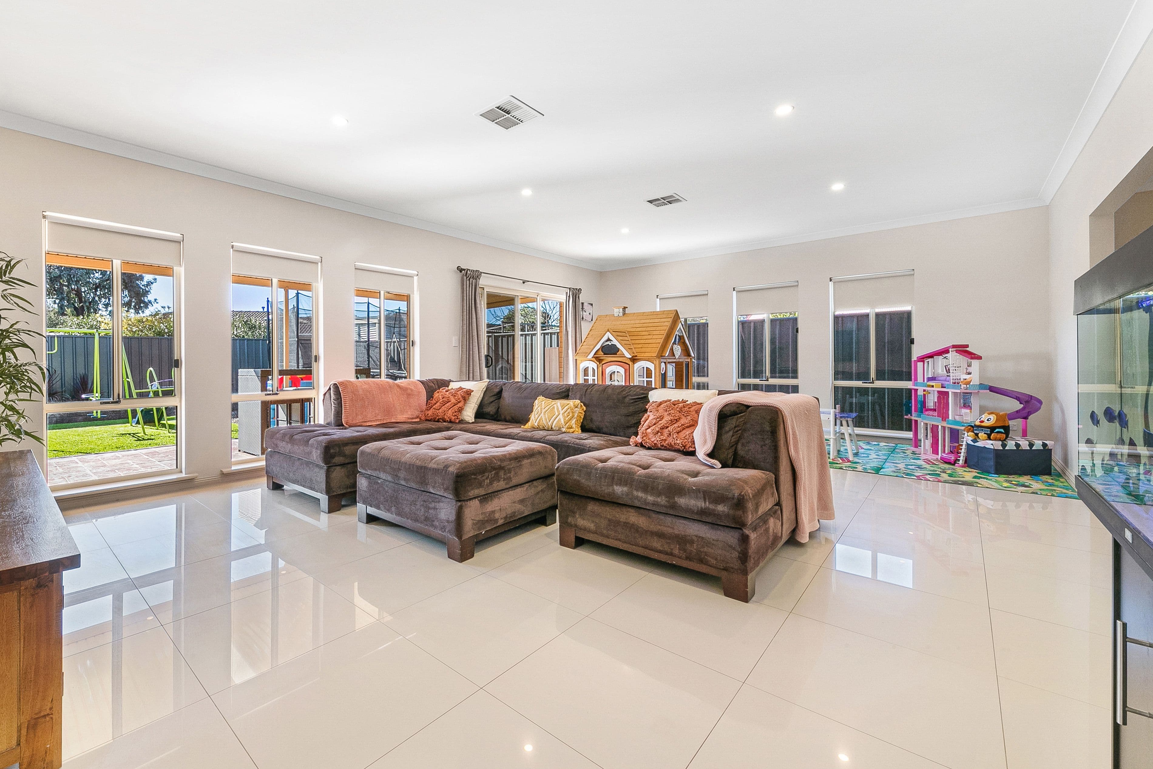22 Rochester Drive, Salisbury Heights SA 5109, Salisbury Heights - Thumbnail 5