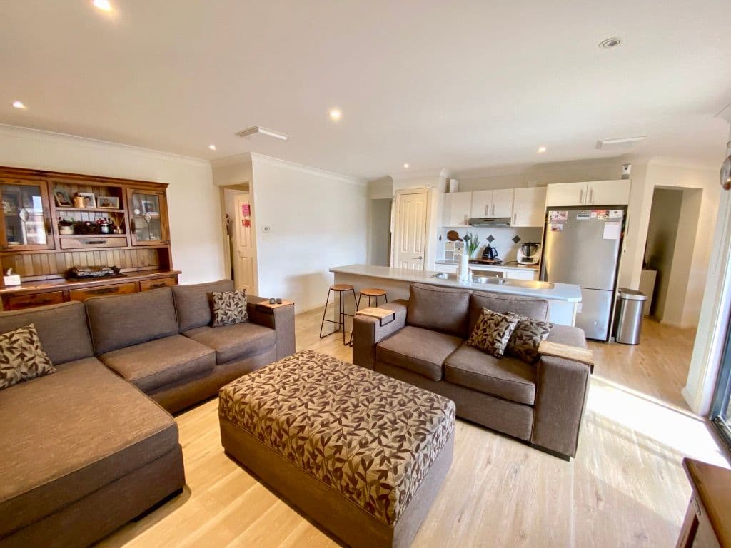 7 Cedar Crescent, Parkes NSW 2870, Parkes - Thumbnail 7