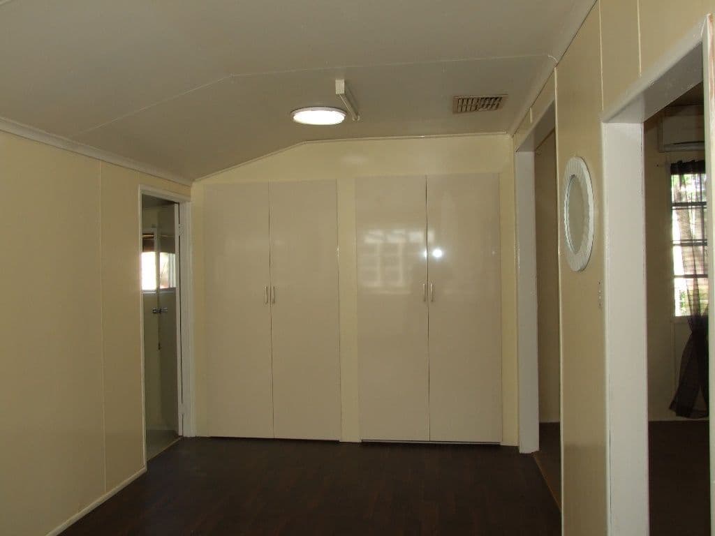54 Eagle Street, Longreach QLD 4730, Longreach - Thumbnail 7