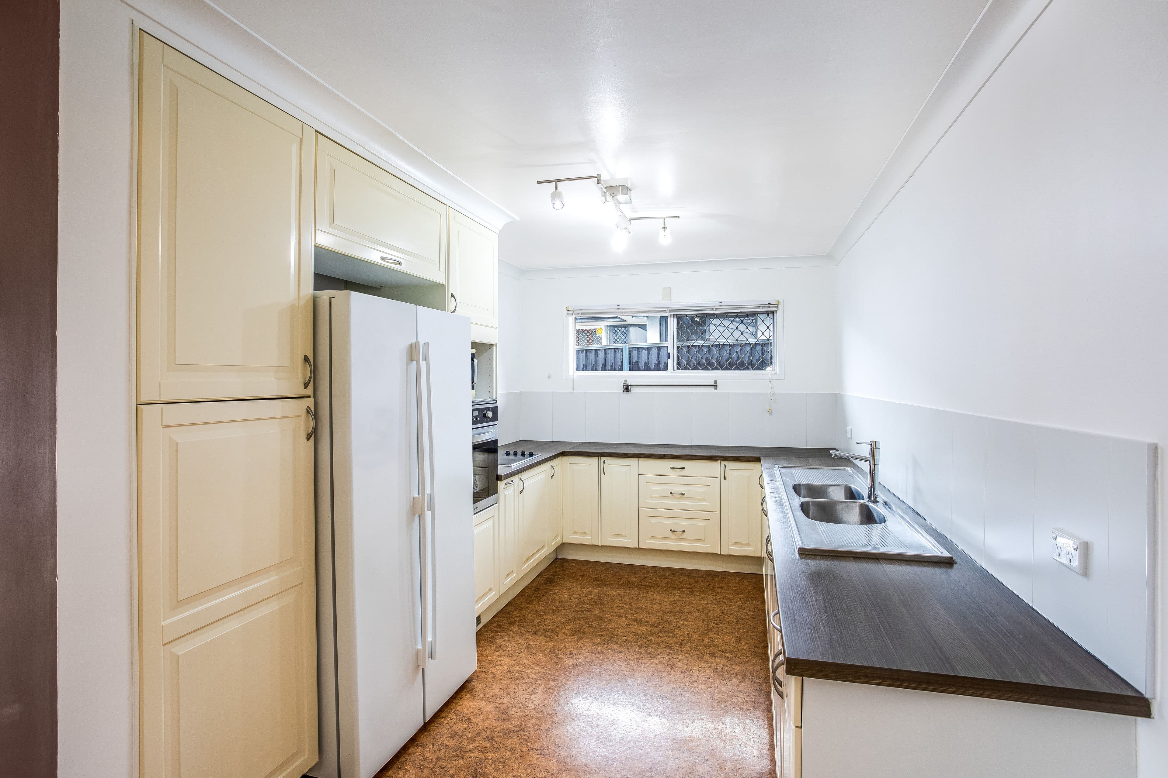 15 Gyp Court, Kallangur QLD 4503, Kallangur - Thumbnail 3