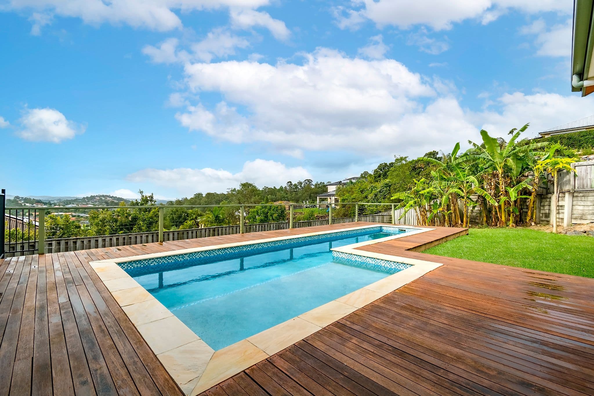 3 Victoria Drive, Pacific Pines QLD 4211, Pacific Pines - Thumbnail 4
