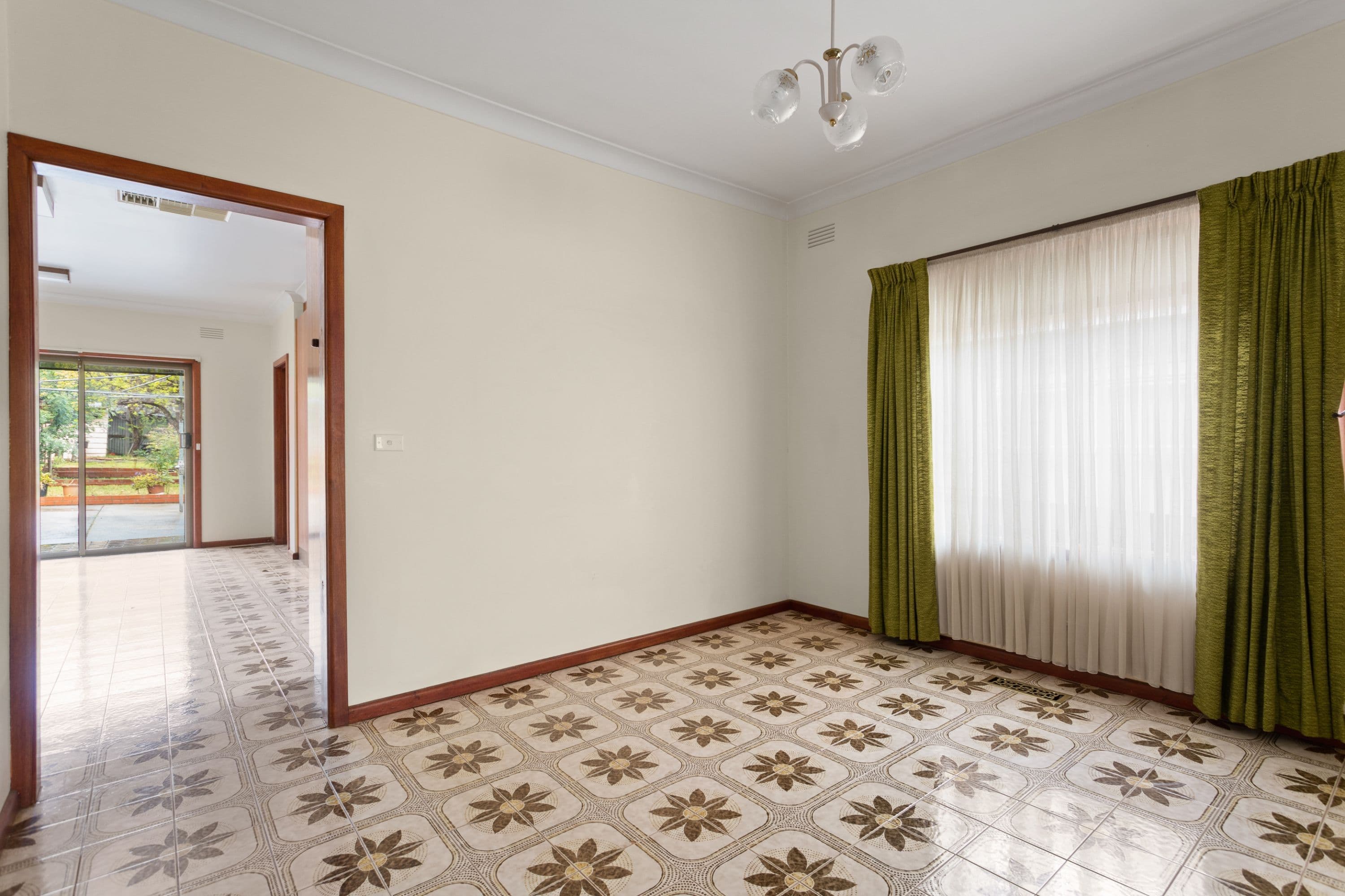 31 Howard Street, Reservoir VIC 3073, Reservoir - Thumbnail 4