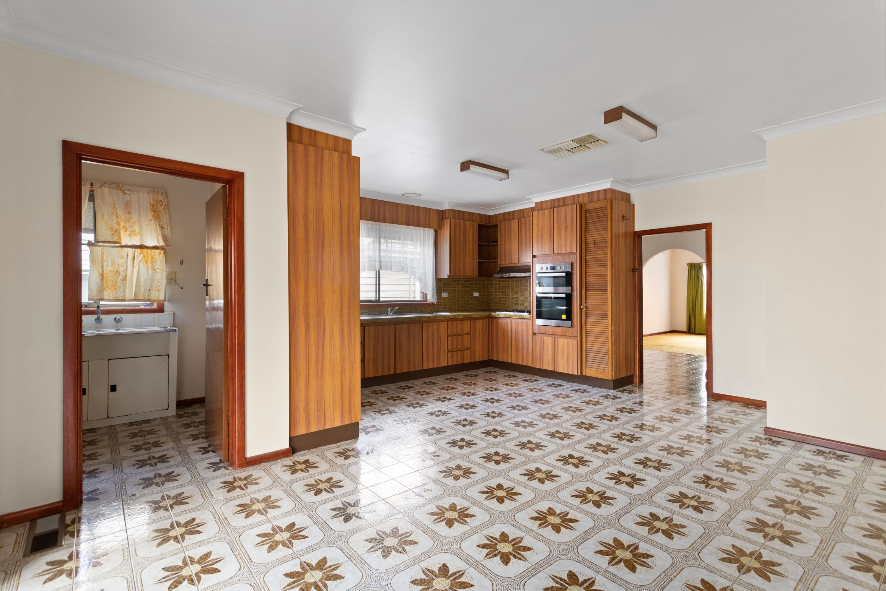 31 Howard Street, Reservoir VIC 3073, Reservoir - Thumbnail 8
