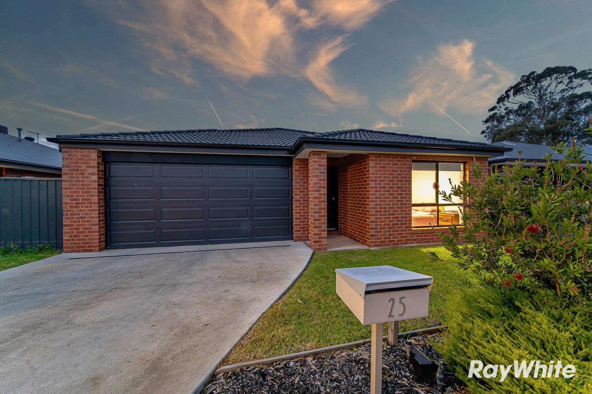 25 Parkview Boulevard, Huntly VIC 3551, Huntly - Image 1