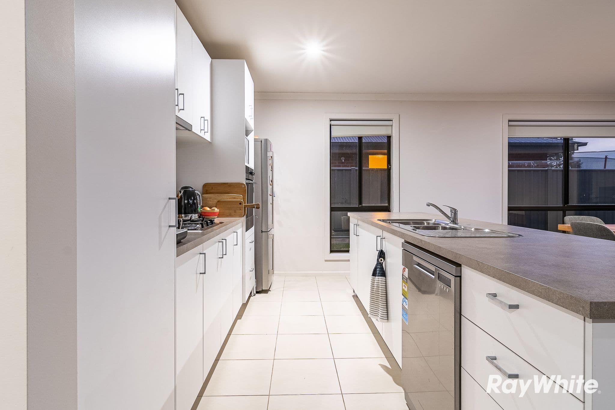 25 Parkview Boulevard, Huntly VIC 3551, Huntly - Thumbnail 5