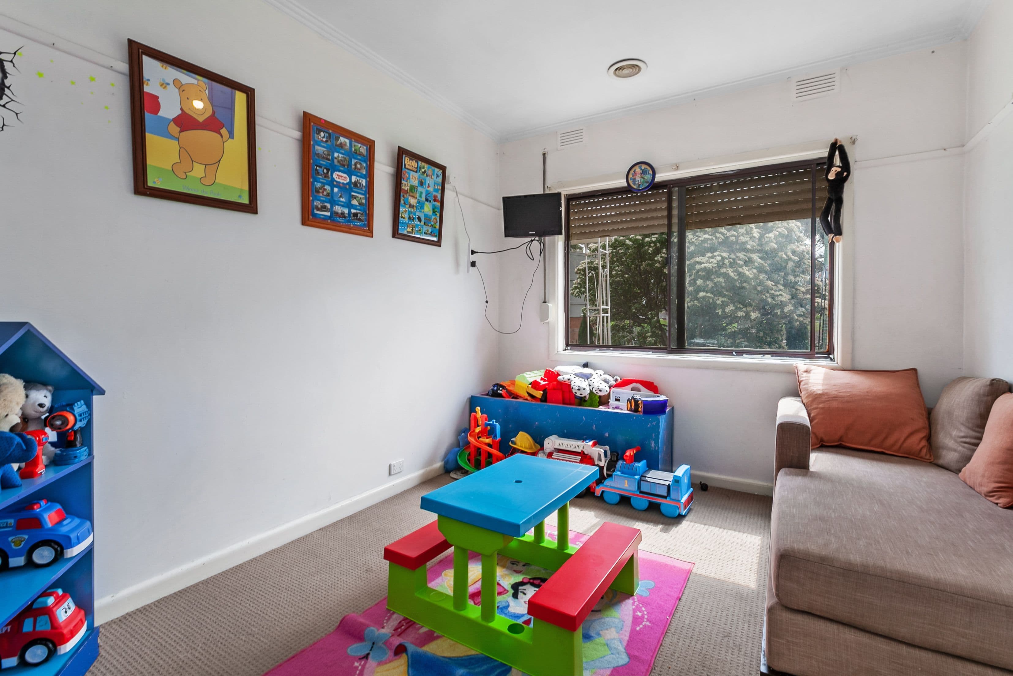 9 Aberdeen Street, Reservoir VIC 3073, Reservoir - Thumbnail 5
