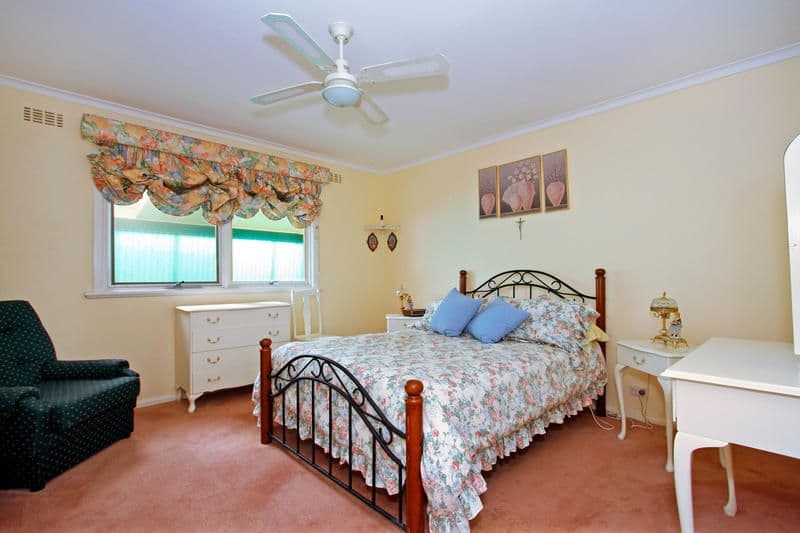 42  Sixth Avenue, ROSEBUD VIC 3939, Rosebud - Thumbnail 5