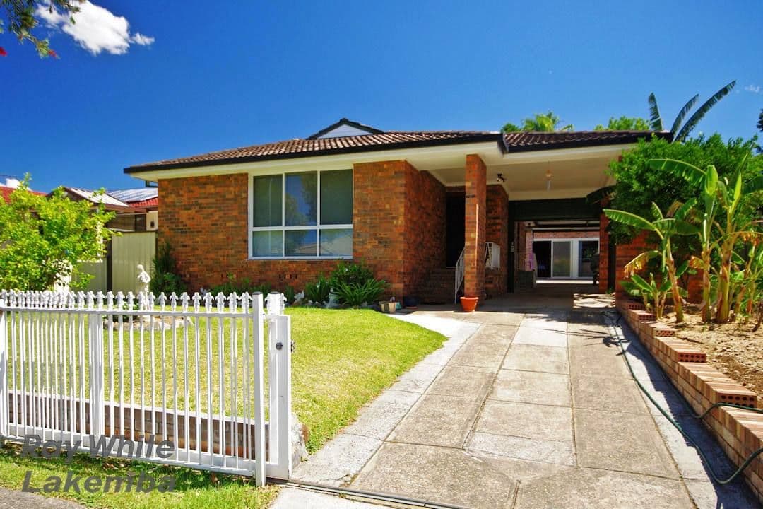 6 GLENROY Crescent, ST JOHNS PARK NSW 2176, St Johns Park - Image 1
