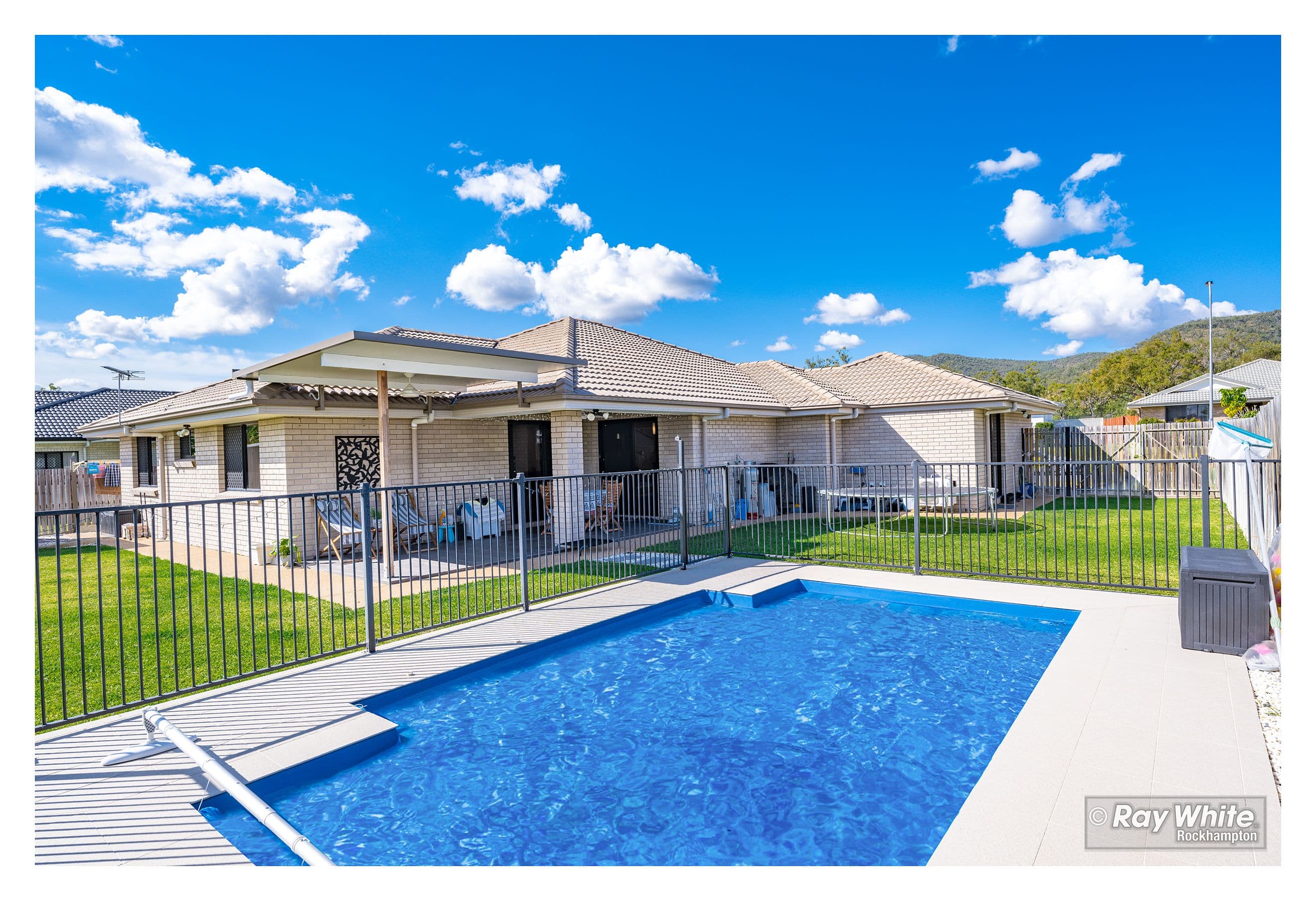 43 Belbowrie Avenue, Norman Gardens QLD 4701, Norman Gardens - Thumbnail 2