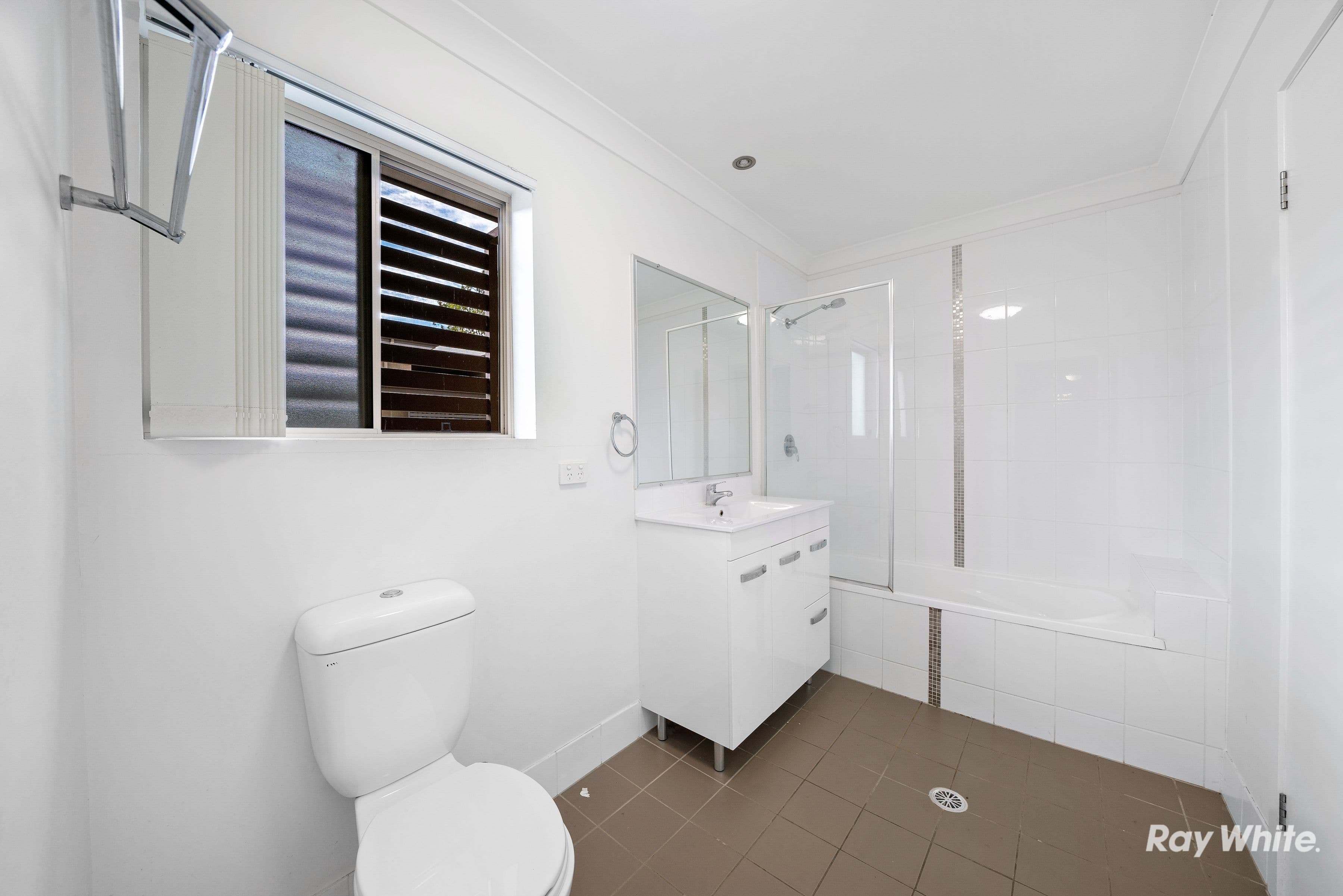 155 Fryar Road, Eagleby QLD 4207, Eagleby - Thumbnail 6