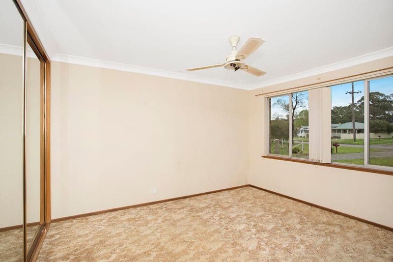 6 Reidsdale Road, Stroud Road - Thumbnail 6