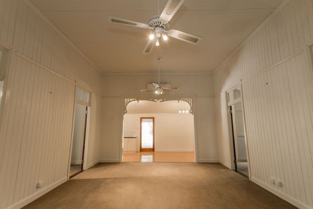 4 Little Street, Emerald QLD 4720, Emerald - Thumbnail 5