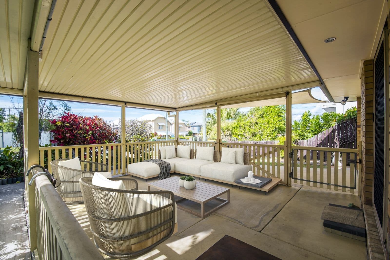 11a Moreton Avenue, Redcliffe QLD 4020, Redcliffe - Thumbnail 2