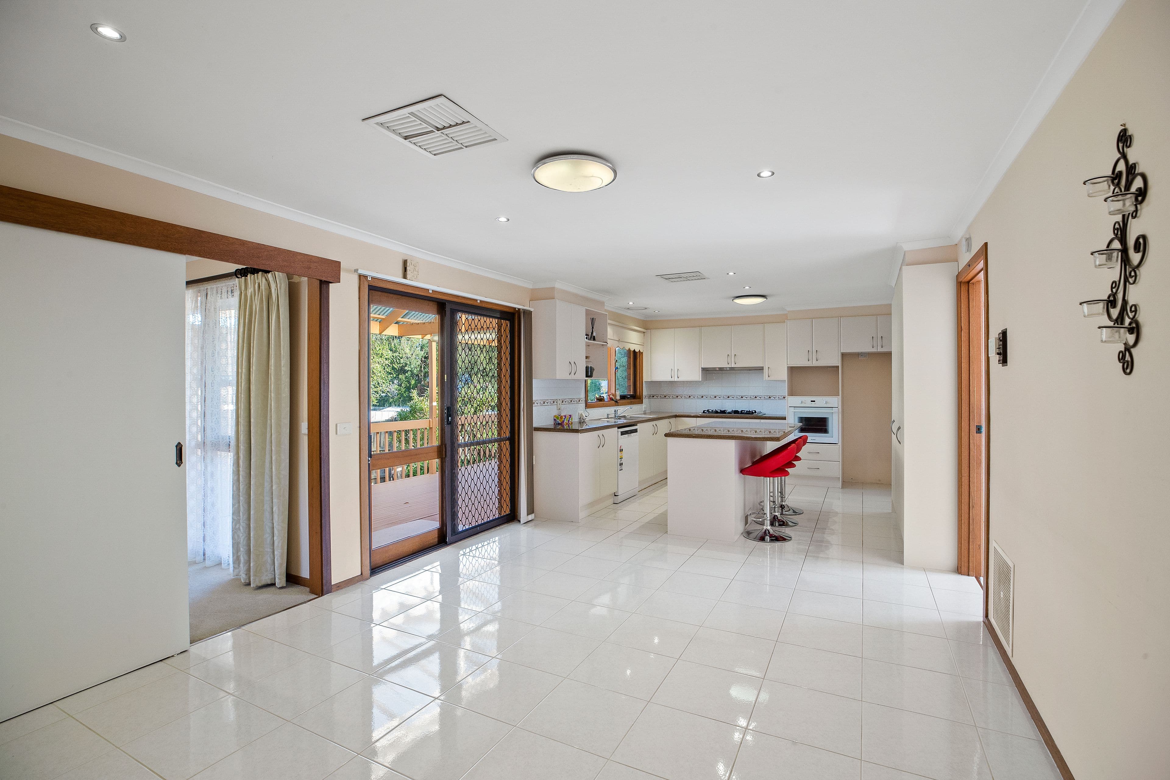 23 Clendon Road, Ferntree Gully VIC 3156, Ferntree Gully - Thumbnail 4