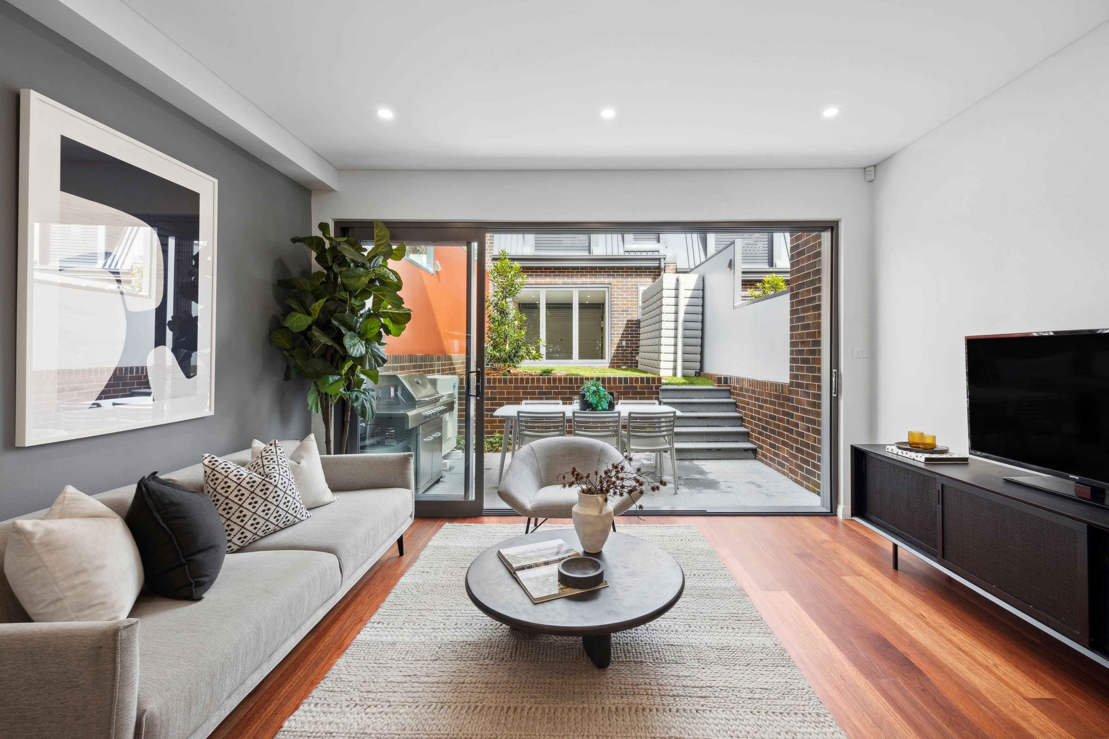 35 Gilpin Street, Camperdown NSW 2050, Camperdown - Thumbnail 2