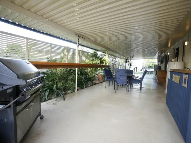 1 Gernika Court, BUSHLAND BEACH QLD 4818, Bushland Beach - Thumbnail 3