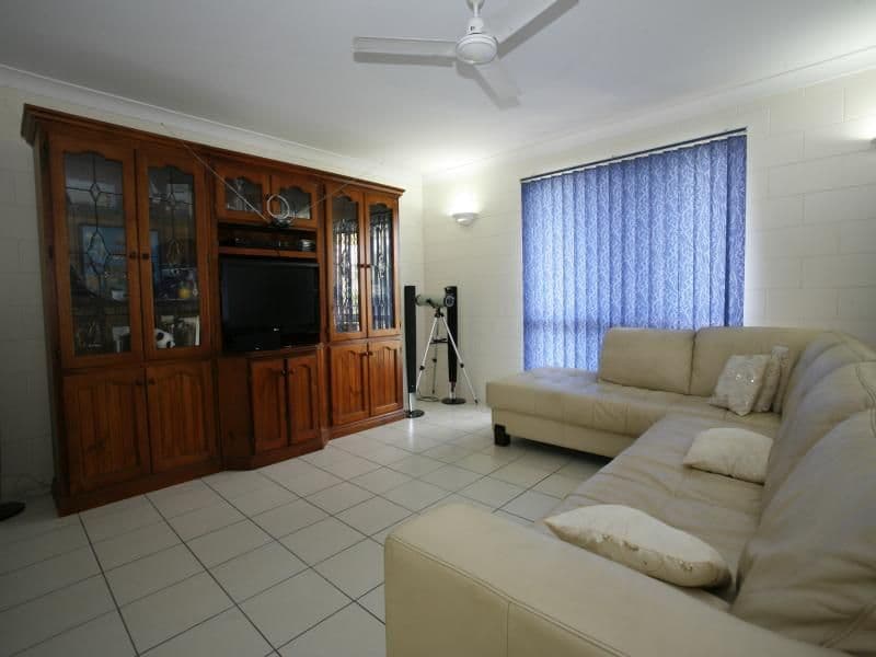 1 Gernika Court, BUSHLAND BEACH QLD 4818, Bushland Beach - Thumbnail 5