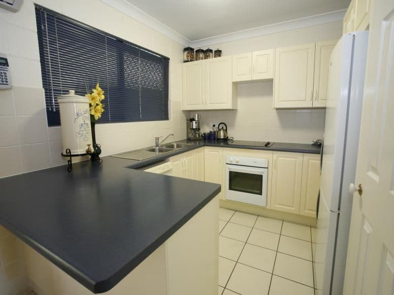 1 Gernika Court, BUSHLAND BEACH QLD 4818, Bushland Beach - Thumbnail 8