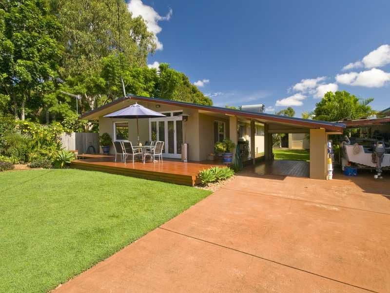 11 Merauke Avenue, PALM BEACH QLD 4221, Palm Beach - Image 1