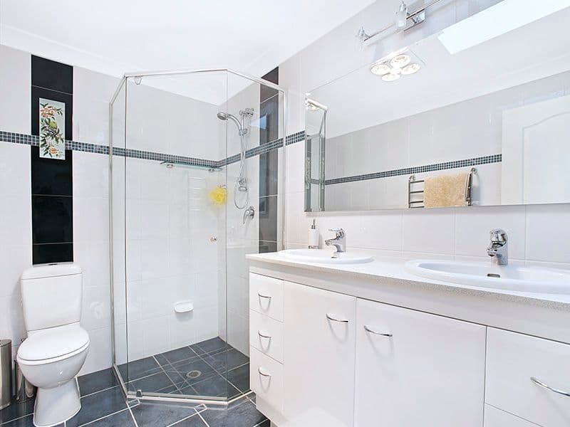 13 Kingfisher Crescent, GRAYS POINT NSW 2232, Grays Point - Thumbnail 4