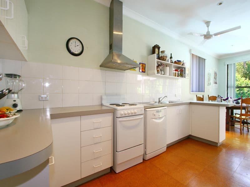 5 Kirala Avenue, MANGERTON NSW 2500, Mangerton - Thumbnail 3
