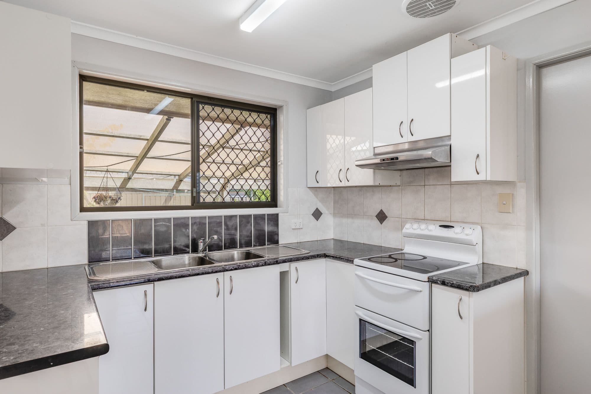 43 Cabarita Crescent, Glenvale QLD 4350, Glenvale - Thumbnail 6