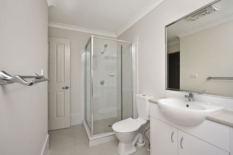 130 Rockfield Road, DOOLANDELLA QLD 4077, Doolandella - Thumbnail 6