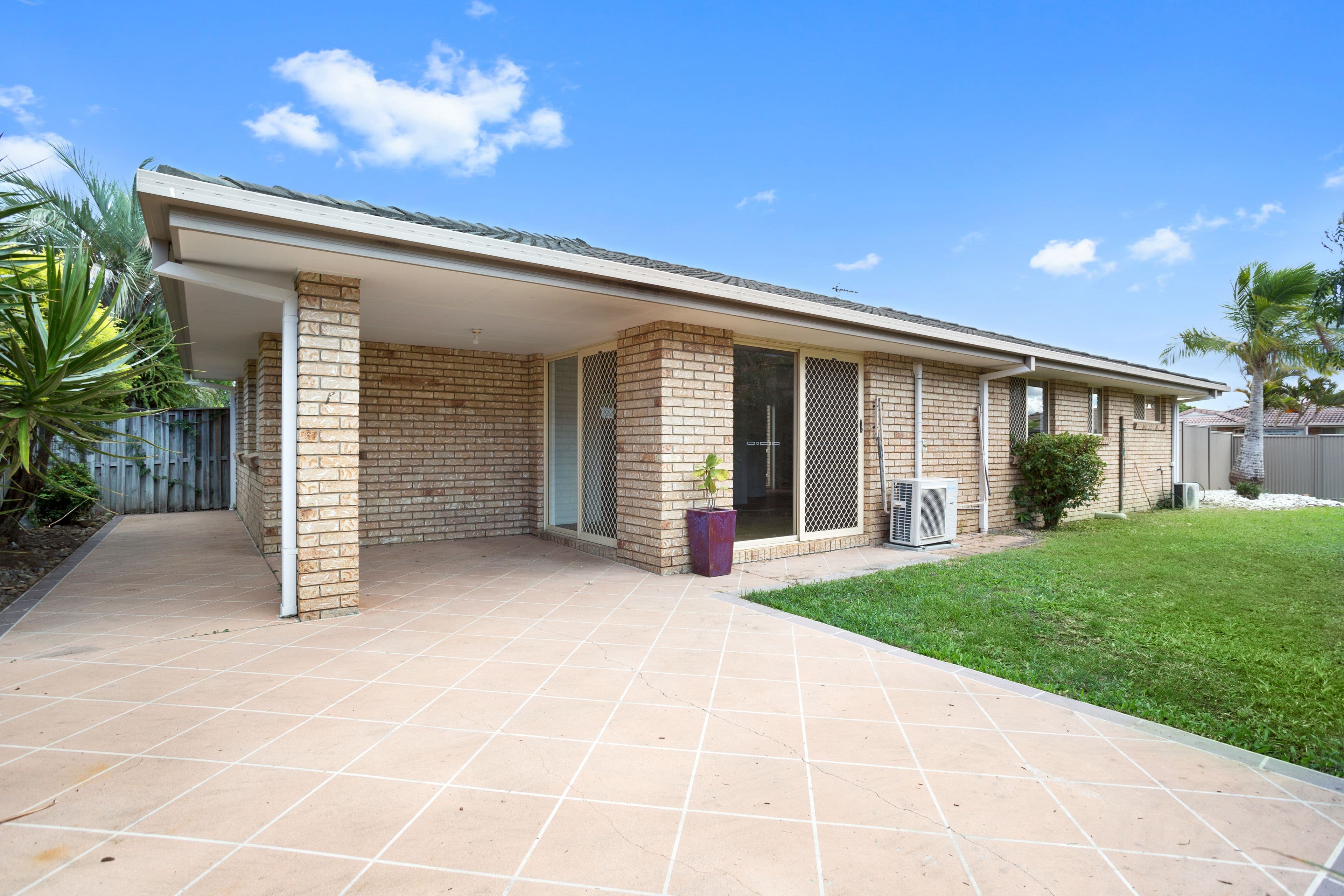 17 Nozomi Street, Burleigh Waters QLD 4220, Burleigh Waters - Image 1
