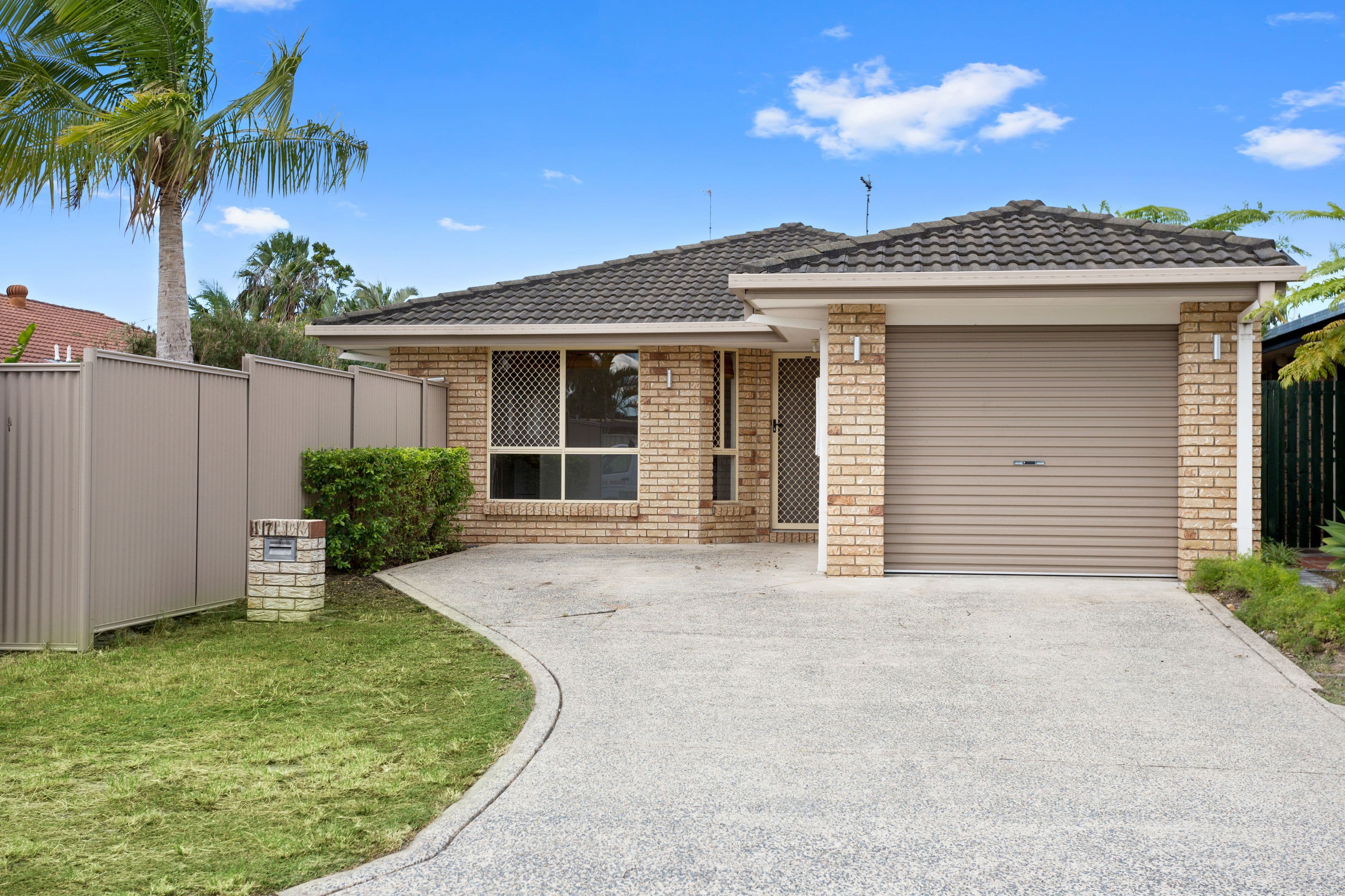 17 Nozomi Street, Burleigh Waters QLD 4220, Burleigh Waters - Thumbnail 2