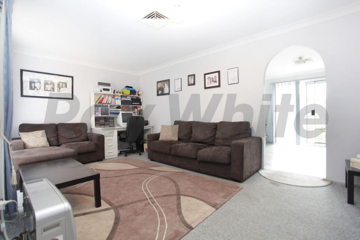 3 Becke Court, GLENMORE PARK NSW 2745, Glenmore Park - Thumbnail 4