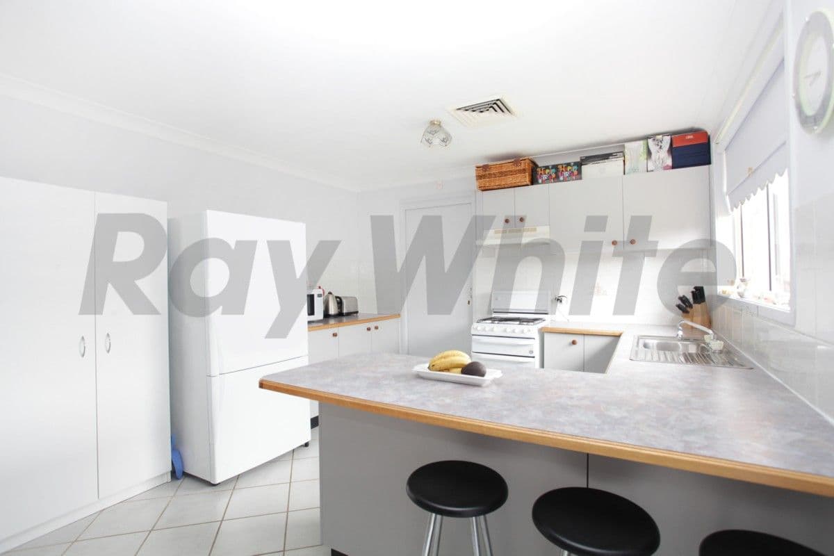 3 Becke Court, GLENMORE PARK NSW 2745, Glenmore Park - Thumbnail 5