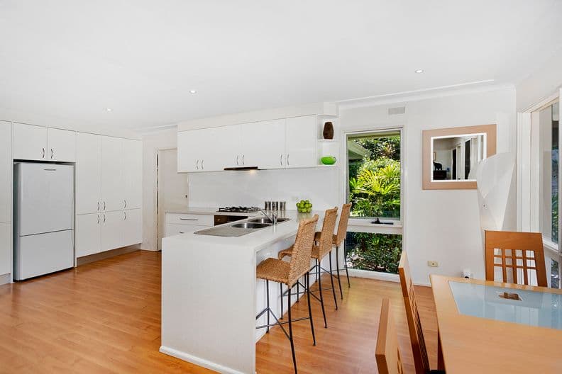 49 Cashel Crescent, Killarney Heights - Thumbnail 2