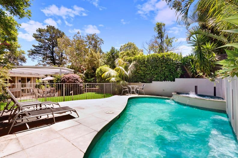 49 Cashel Crescent, Killarney Heights - Thumbnail 3