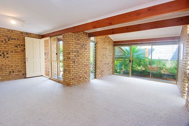 62 Woolley Street, TARINGA QLD 4068, Taringa - Thumbnail 3