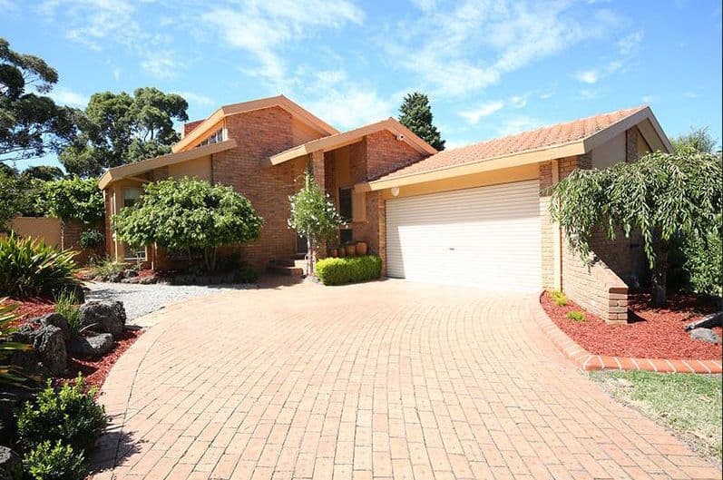 9 Leicester Court, Wantirna South VIC 3152, Wantirna South - Image 1