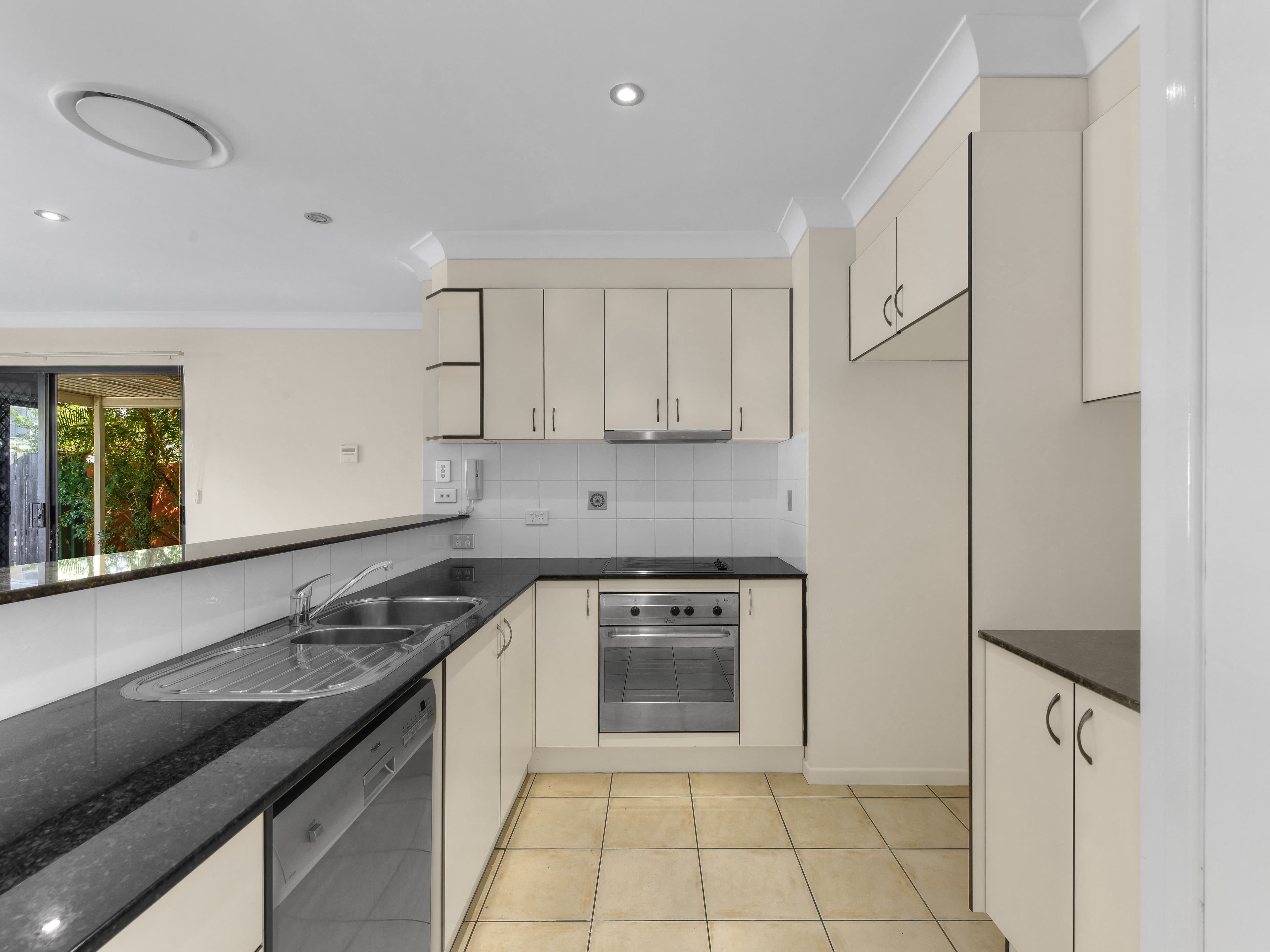 104 Richmond Road, Morningside QLD 4170, Morningside - Thumbnail 5