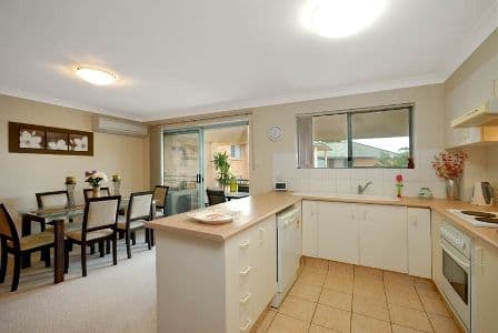 52 Linden Sreet, SUTHERLAND NSW 2232, Sutherland - Thumbnail 4