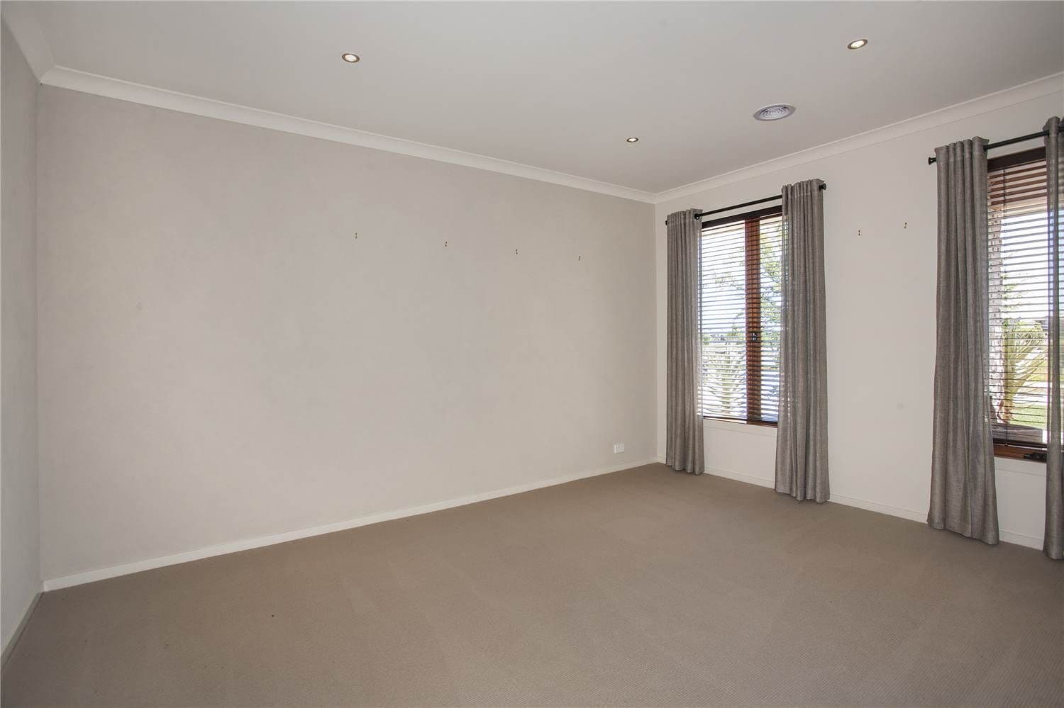 126 Eastlakes Boulevard, LARA VIC 3212, Lara - Thumbnail 6
