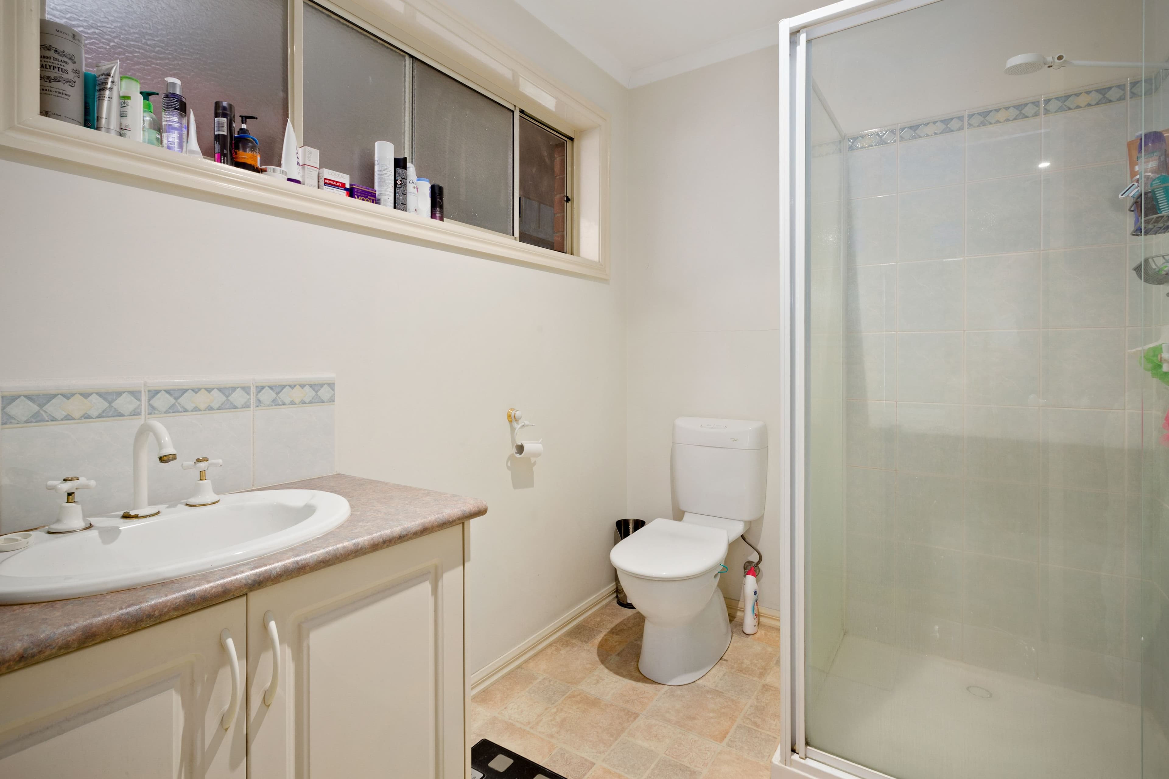 13 Pioneers Crescent, Pakenham VIC 3810, Pakenham - Thumbnail 5