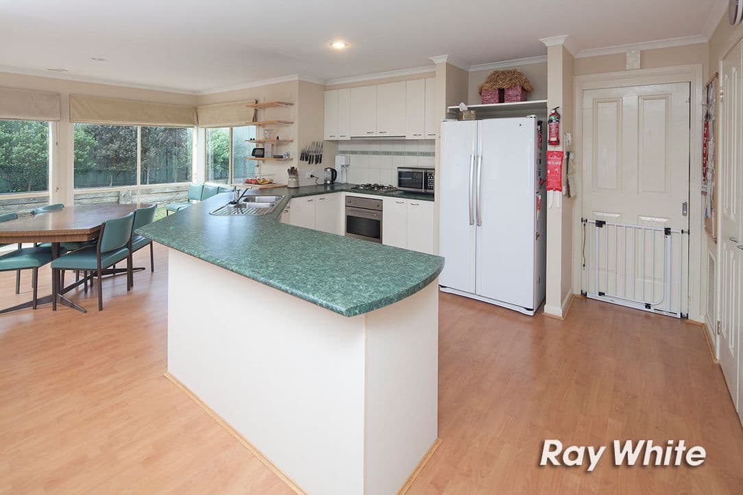 8 Norval Place, Langwarrin VIC 3910, Langwarrin - Thumbnail 4
