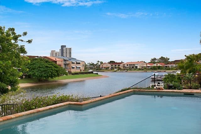 107 Sunshine Boulevard, MERMAID WATERS QLD 4218, Mermaid Waters - Image 1